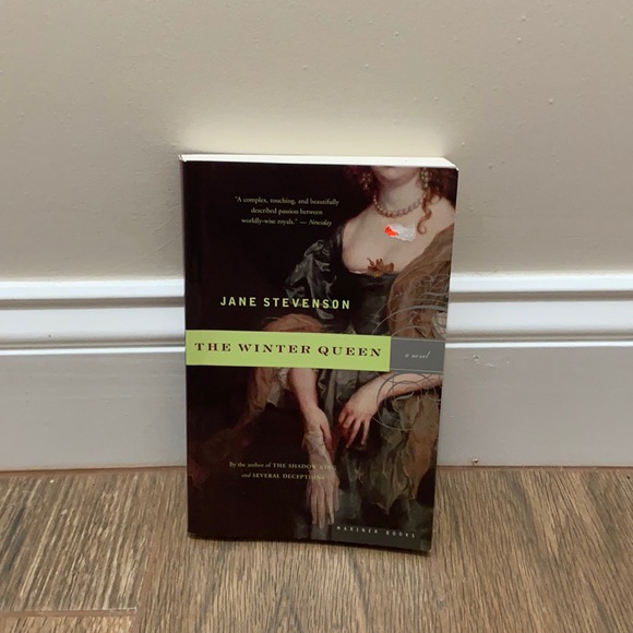 🧡 “The Winter Queen” by Jane Stevenson - Picture 1 of 6